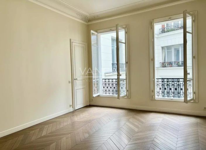 Image No.8-3 Bed Apartment for sale