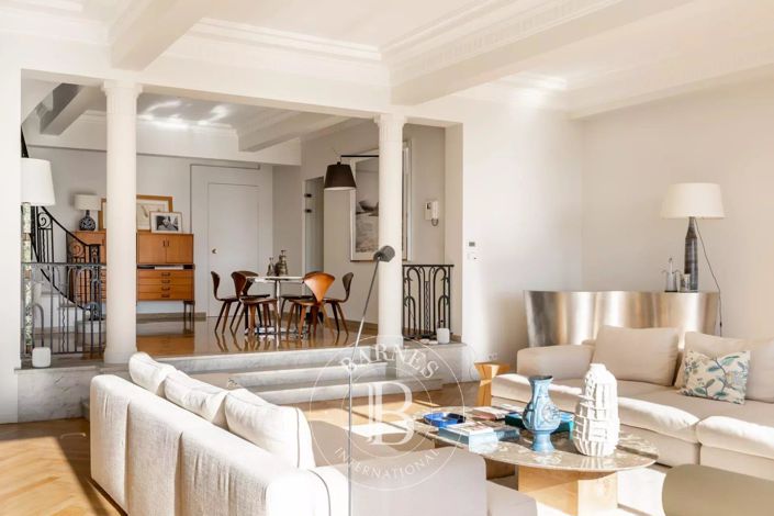 Image No.6-3 Bed House for sale