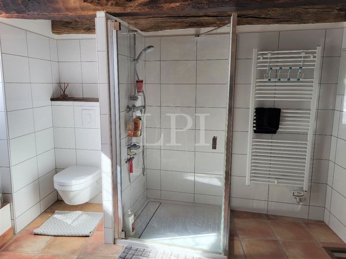 Image No.20-3 Bed House for sale