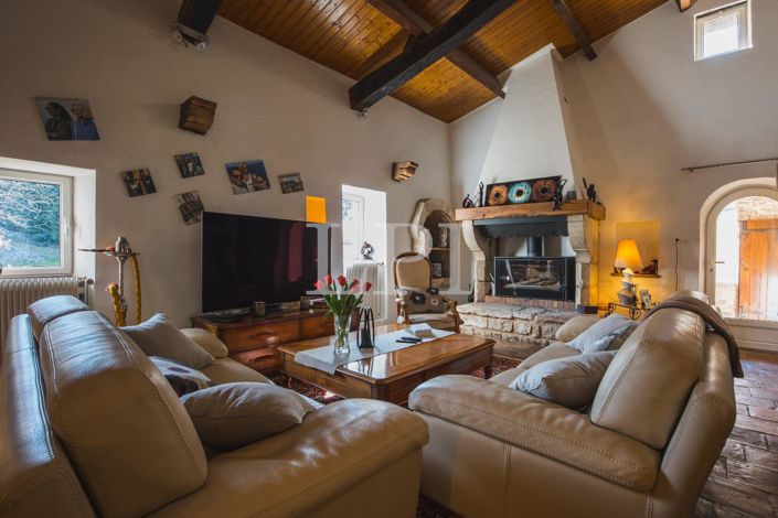 Image No.30-3 Bed House for sale