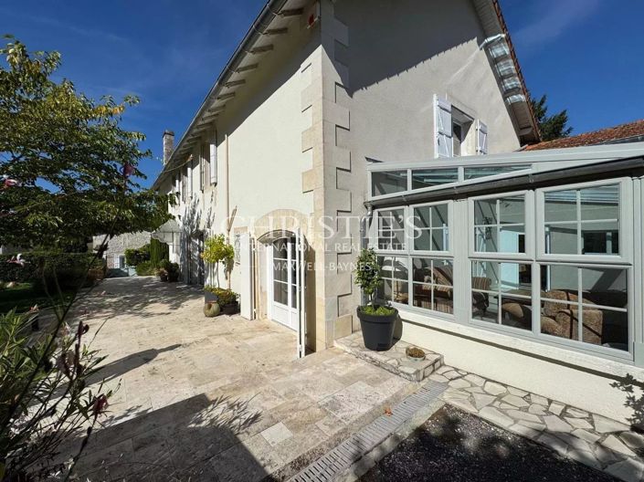 Image No.3-4 Bed House for sale