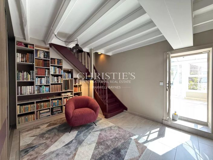 Image No.9-4 Bed House for sale