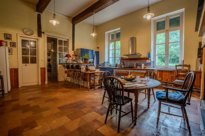 Image No.15-6 Bed House for sale