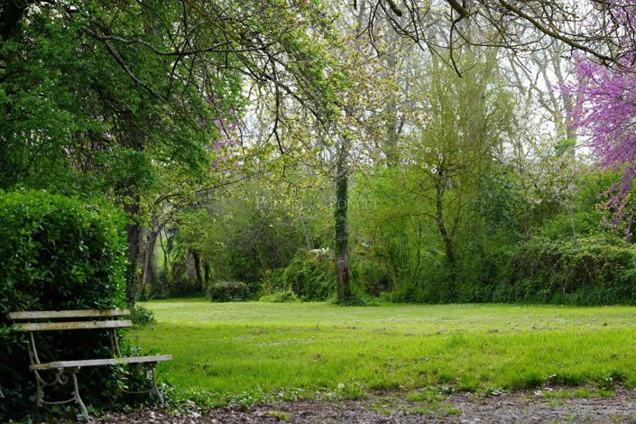 Image No.31-6 Bed House for sale