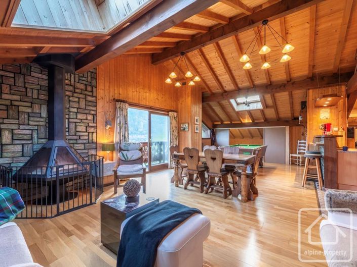 Image No.2-Propriété de 8 chambres à vendre à La Vernaz