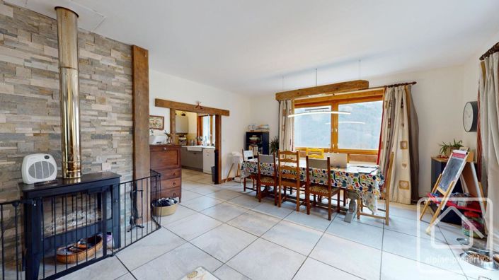 Image No.21-Propriété de 8 chambres à vendre à La Vernaz