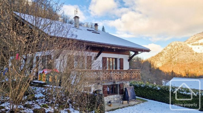 Image No.6-Propriété de 8 chambres à vendre à La Vernaz