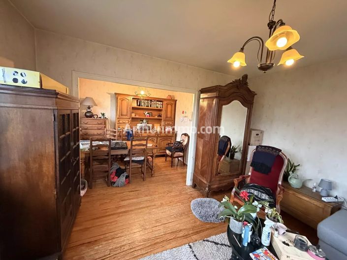Image No.9-3 Bed House for sale