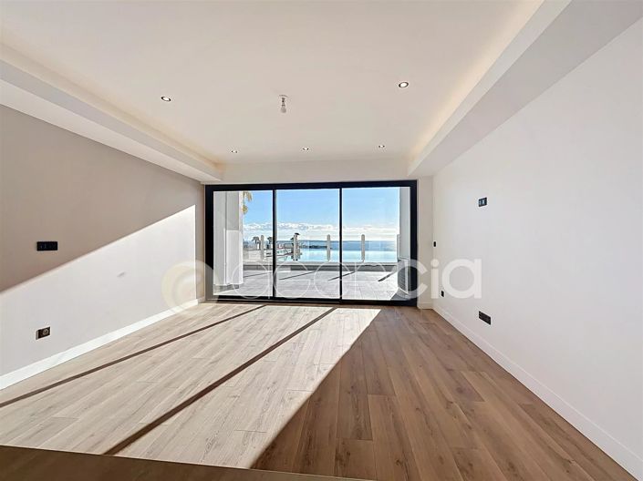 Image No.4-3 Bed Apartment for sale