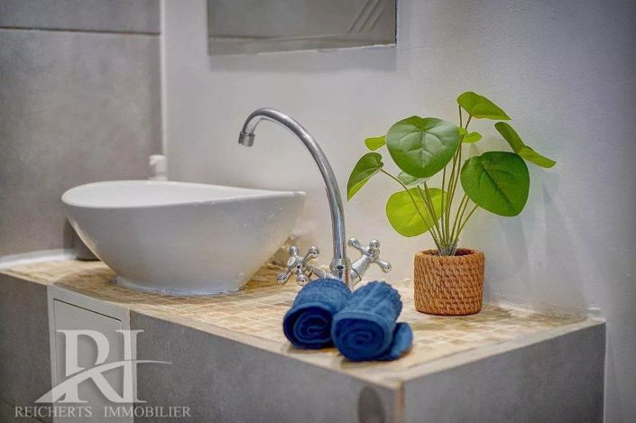 Image No.12-1 Bed Apartment for sale