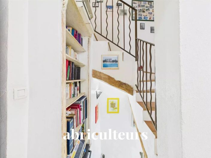 Image No.21-3 Bed House for sale