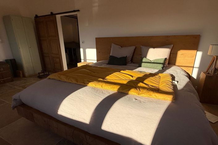 Image No.20-4 Bed House for sale