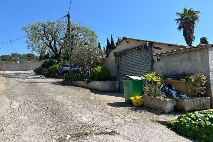 Image No.8-House for sale