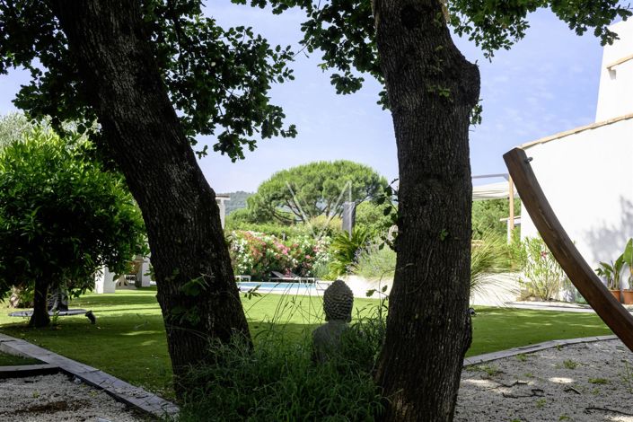 Image No.18-3 Bed House for sale