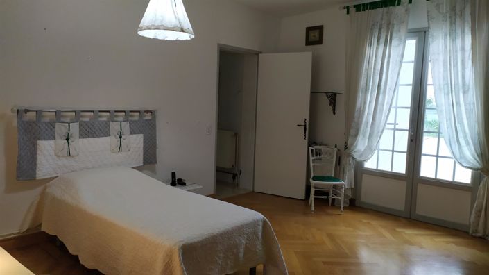 Image No.15-5 Bed House for sale