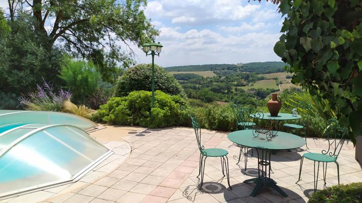 Image No.19-5 Bed House for sale