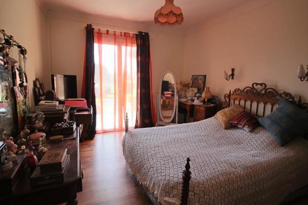 Image No.16-5 Bed House for sale