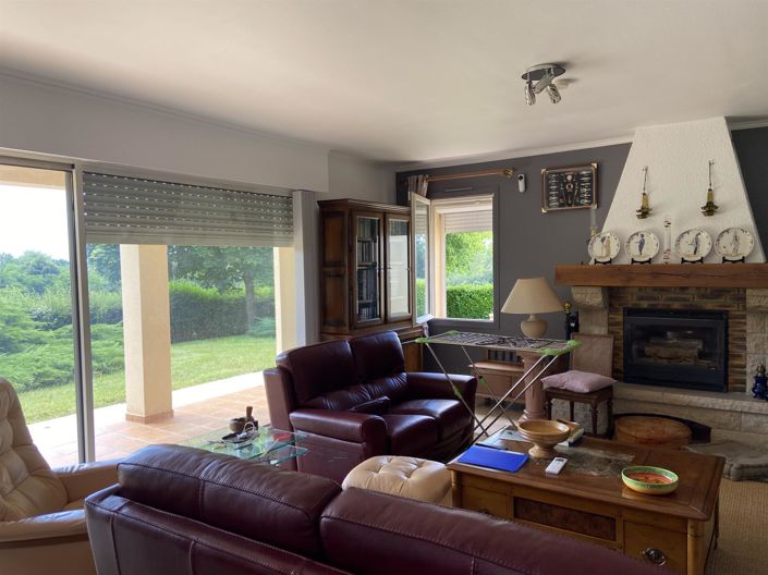 Image No.4-3 Bed House for sale