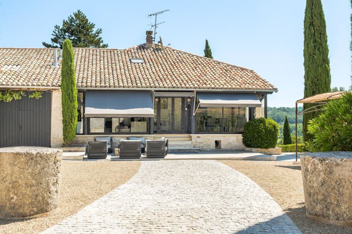 Image No.11-4 Bed House for sale