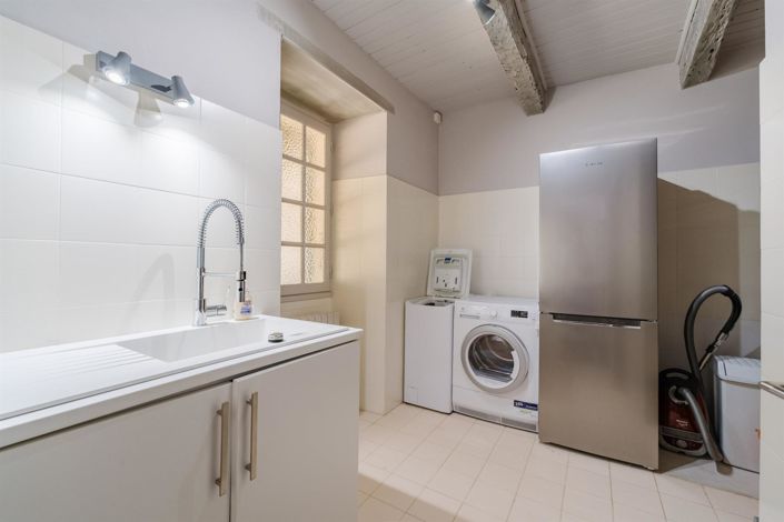 Image No.18-4 Bed House for sale