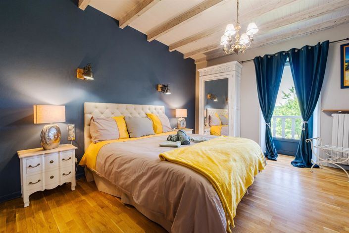 Image No.24-4 Bed House for sale