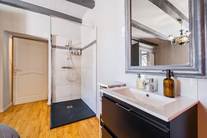 Image No.31-4 Bed House for sale