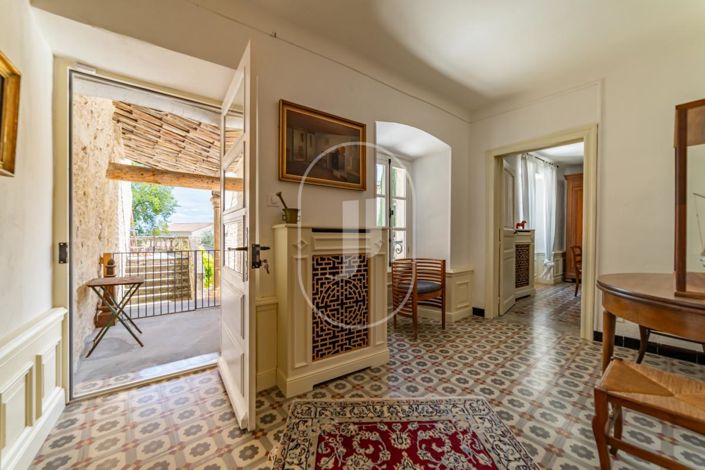 Image No.12-6 Bed House for sale