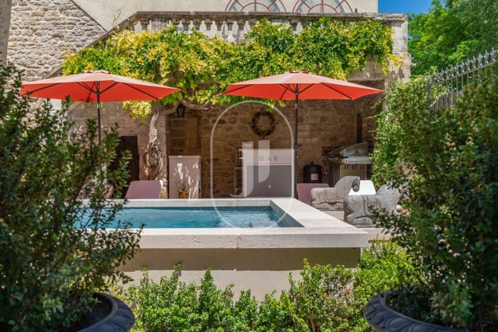 Image No.2-6 Bed House for sale