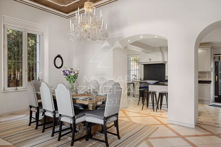 Image No.5-Maison de 6 chambres à vendre à Grasse