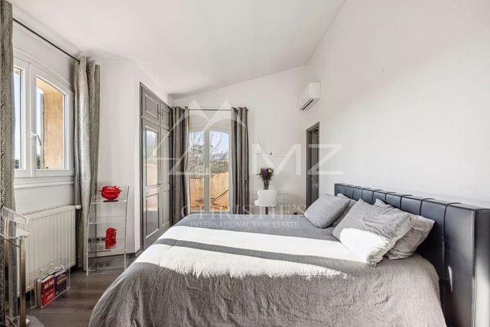 Image No.5-Maison de 4 chambres à vendre à Grasse