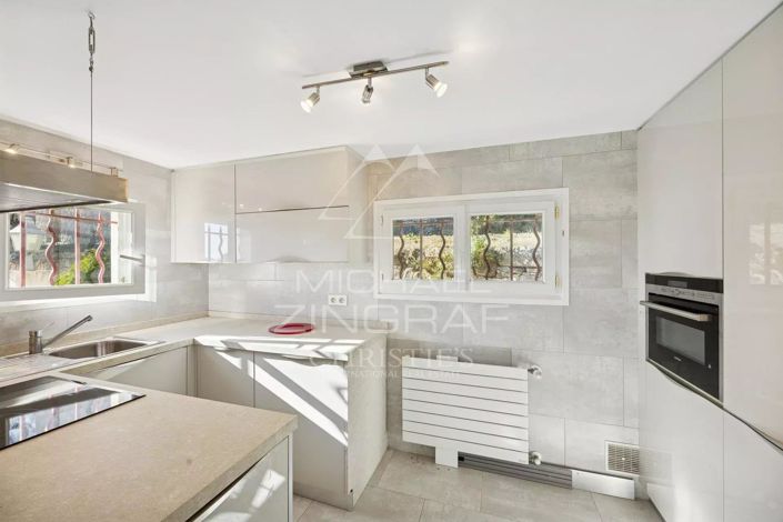 Image No.5-Maison de 5 chambres à vendre à Grasse