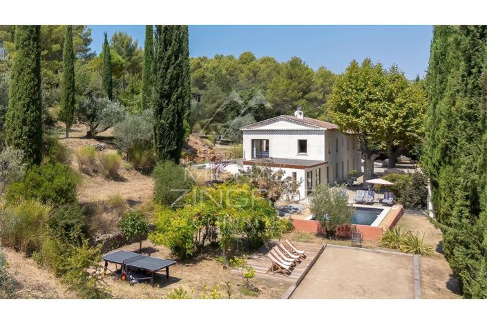 Image No.2-5 Bed House for sale