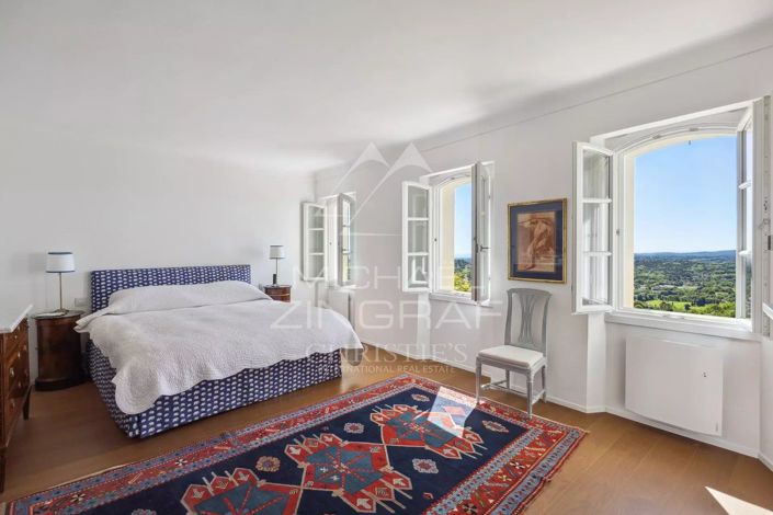 Image No.7-6 Bed House for sale