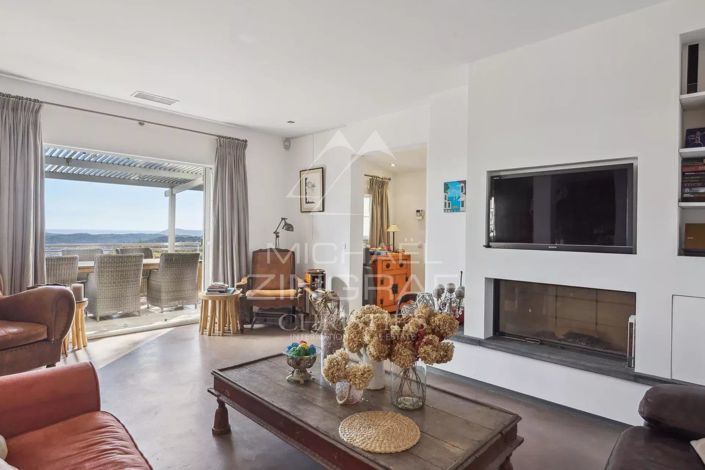 Image No.4-4 Bed House for sale