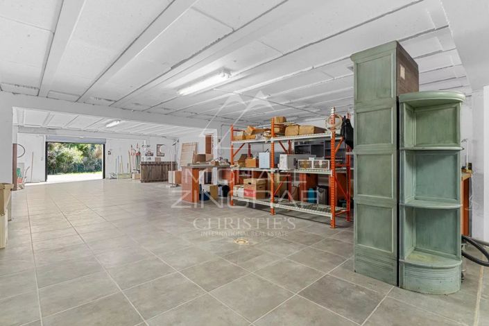 Image No.15-4 Bed House for sale