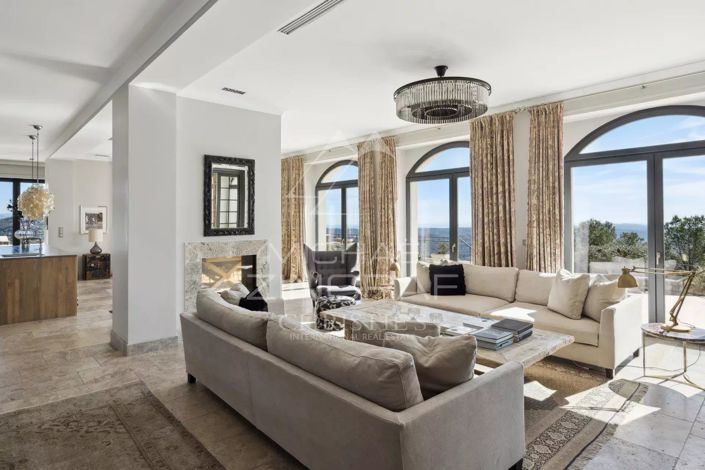 Image No.3-4 Bed House for sale