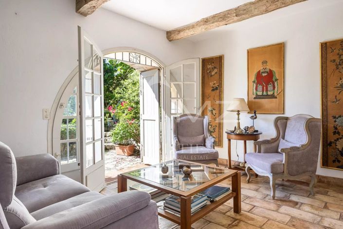 Image No.6-Maison de 4 chambres à vendre à Le Bar-sur-Loup