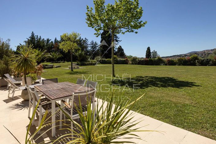 Image No.2-3 Bed House for sale