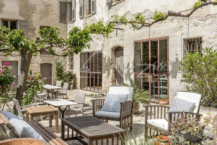 Image No.3-12 Bed House for sale