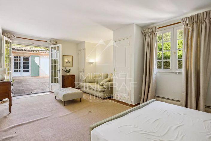 Image No.6-3 Bed House for sale