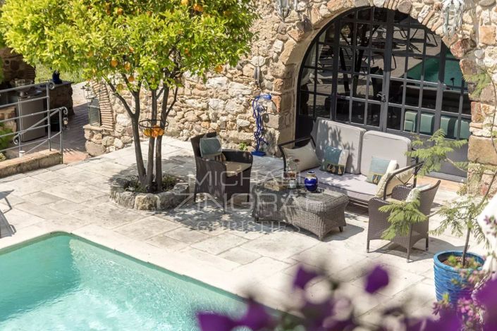 Image No.4-5 Bed House for sale