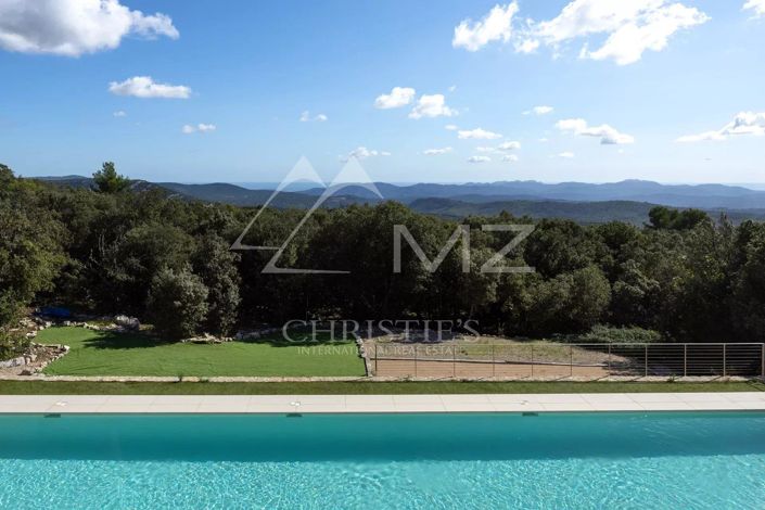 Image No.3-4 Bed House for sale