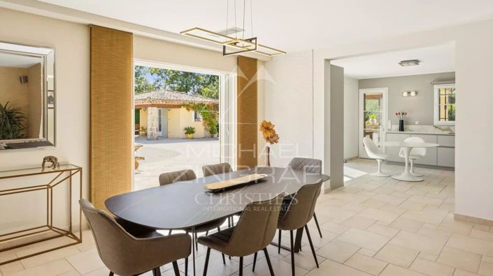 Image No.4-3 Bed House for sale