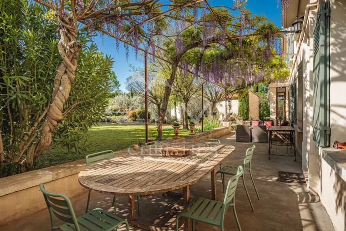 Image No.3-Maison de 7 chambres à vendre à L'Isle-sur-la-Sorgue