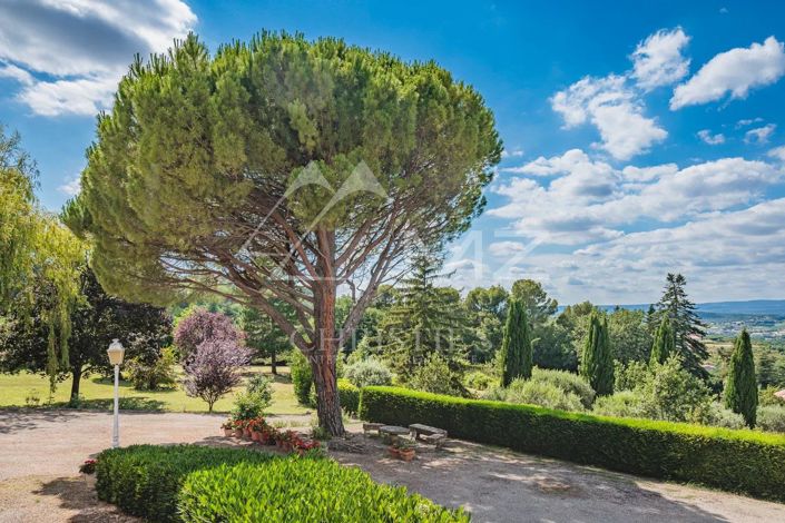 Image No.3-6 Bed House for sale