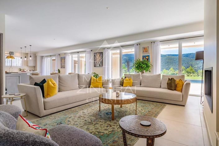 Image No.5-4 Bed House for sale