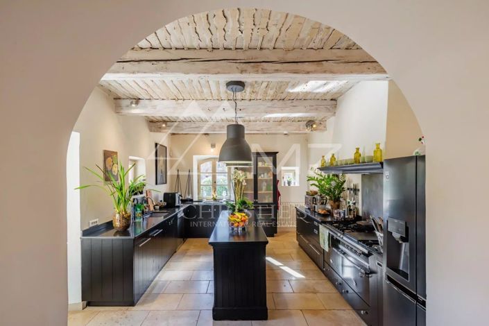 Image No.6-7 Bed House for sale