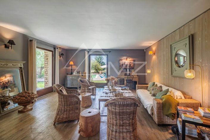 Image No.4-5 Bed House for sale
