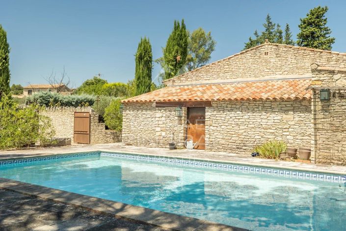 Image No.2-4 Bed House for sale