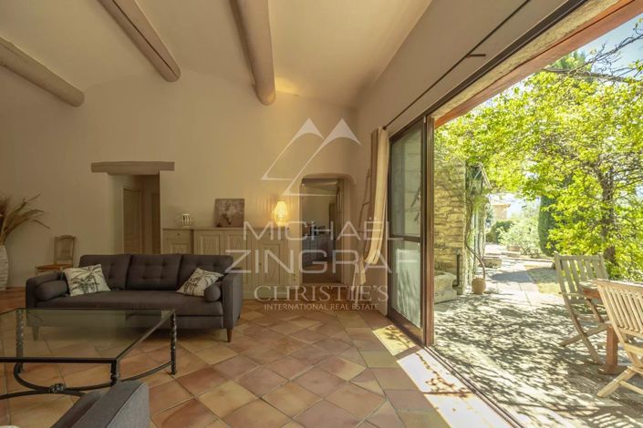 Image No.3-4 Bed House for sale